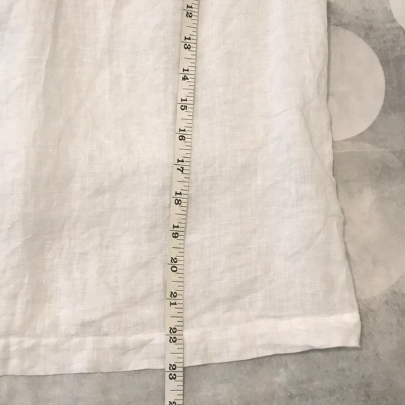 J.Crew top size 4 white linen with beautiful black stitch detail - Picture 4 of 7